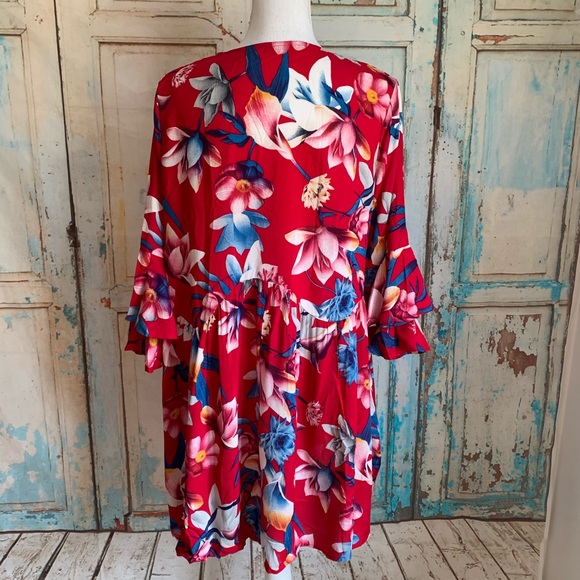 Floral swing dress 3/4 bell sleeve - Picture 2 of 3